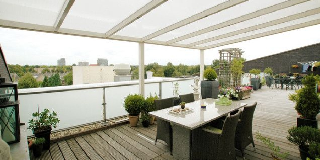 Hliníkové pergoly mohou posloužit i jako veranda