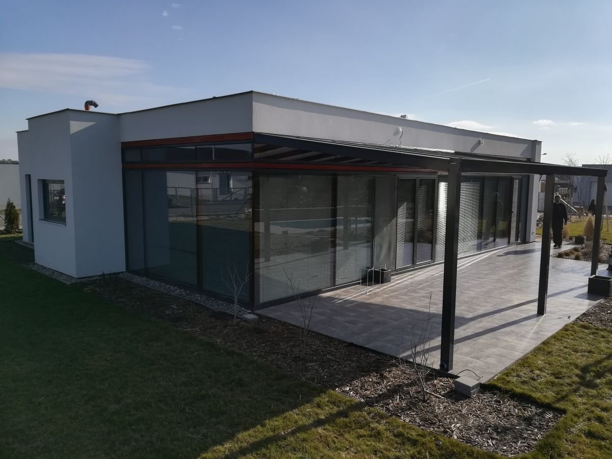 černá hliníková pergola PROFI